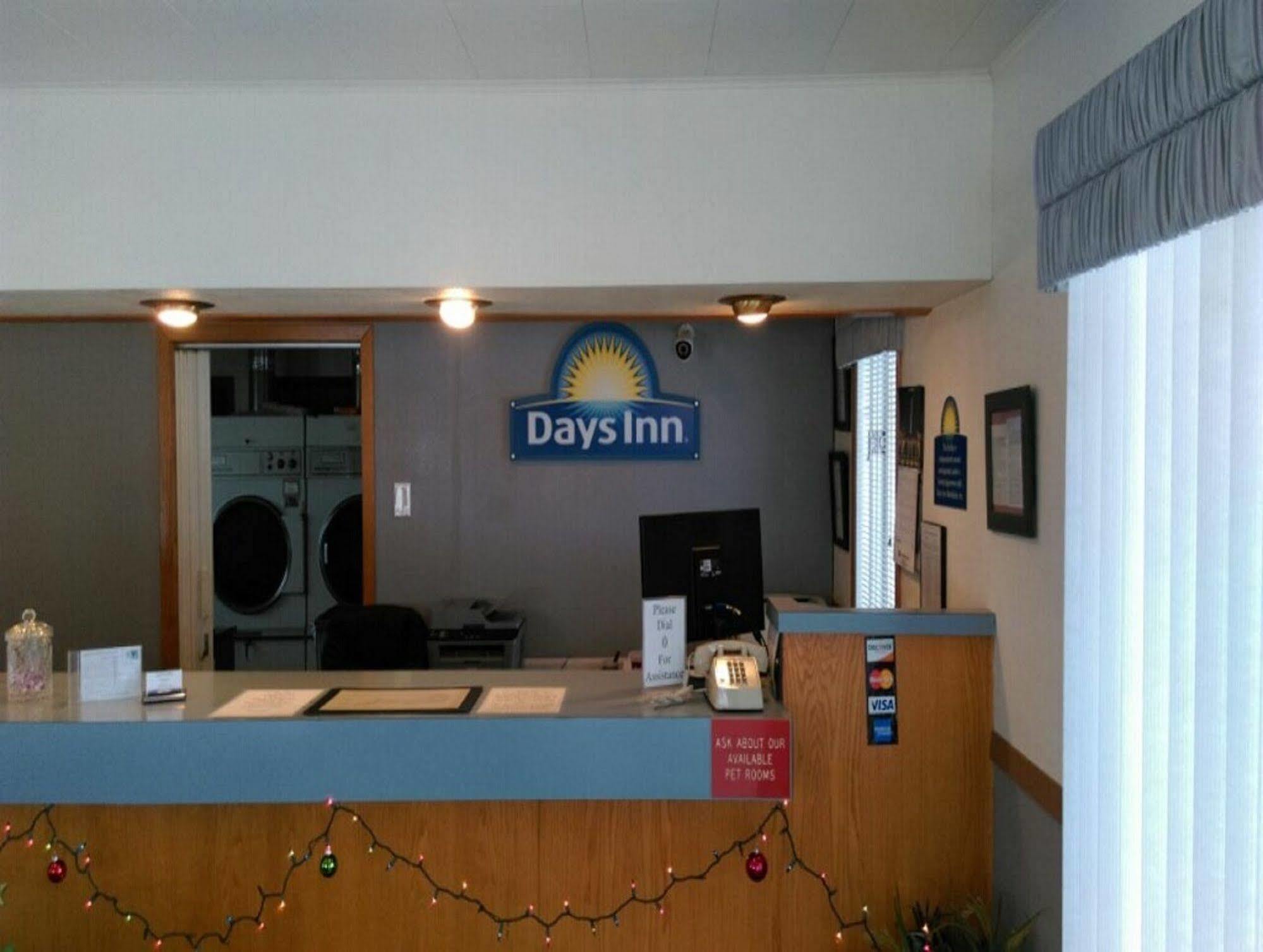 Days Inn By Wyndham Atlantic Exterior foto